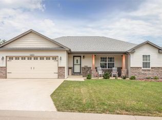 129 Creek View Dr, Saint Robert, MO 65584