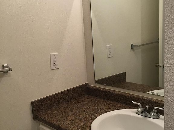5th image of 1019 N Peach Ave APT 120