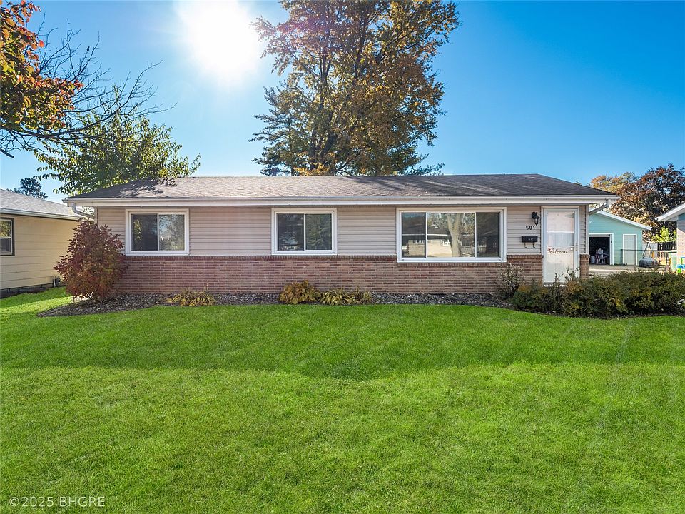 1st image of 501 SE Lawrence Dr