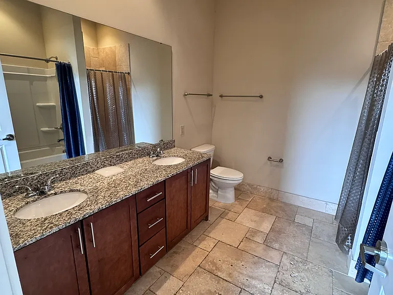 Friendly Apartments Co Living — Photo 39