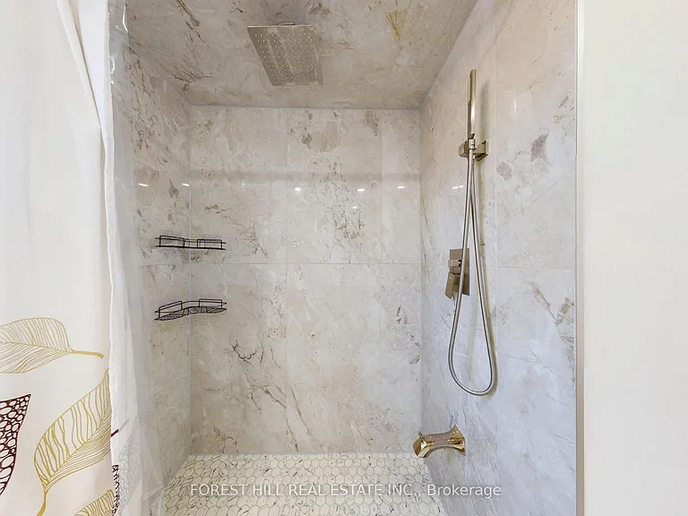 29 Wesley St #1 — Photo 15