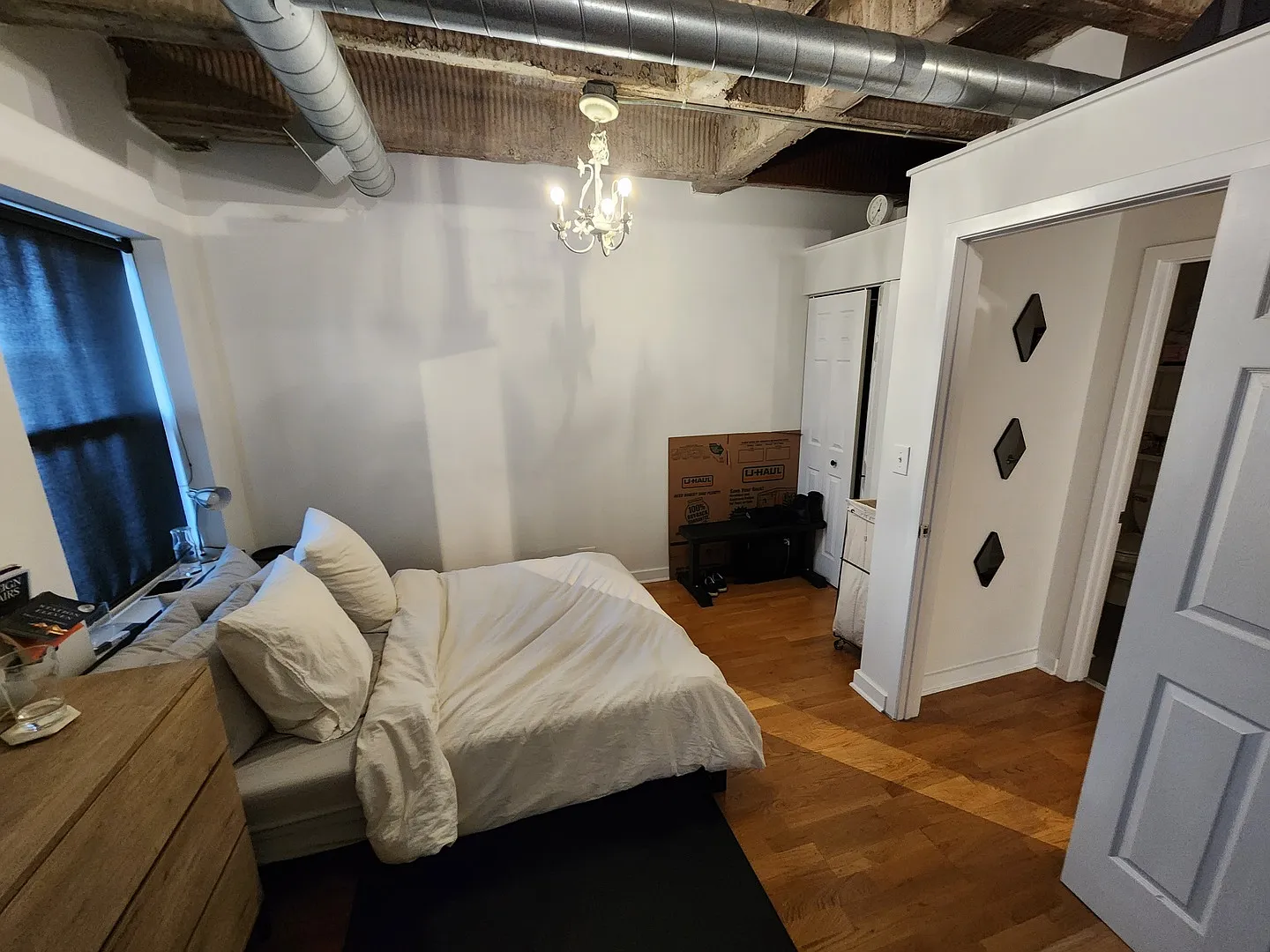 1 bed, 650 sqft, $2,500 — Photo 4