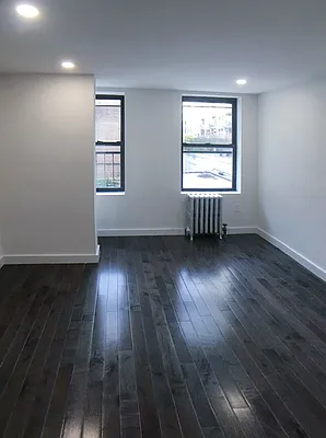 Rented by Kahen Properties | media 25