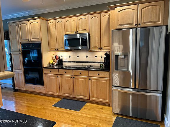 3rd image of 3807 Sterling Trace Drive
