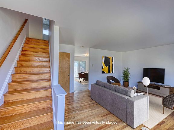 2nd image of 206 Parr Meadow Dr #2F