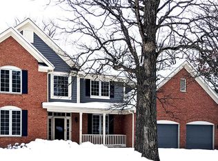 25 Cambridge Ln, Lincolnshire, IL
