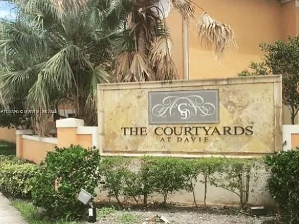 6928 SW 39th St APT A104, Davie, FL 33314