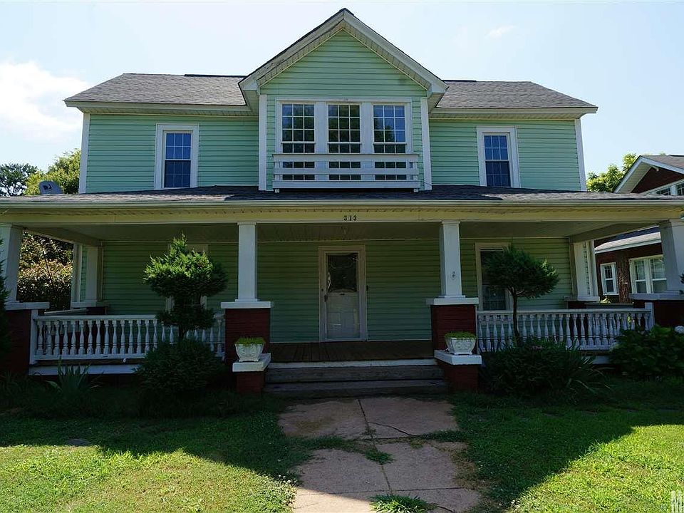 1st image of 313 S College Ave