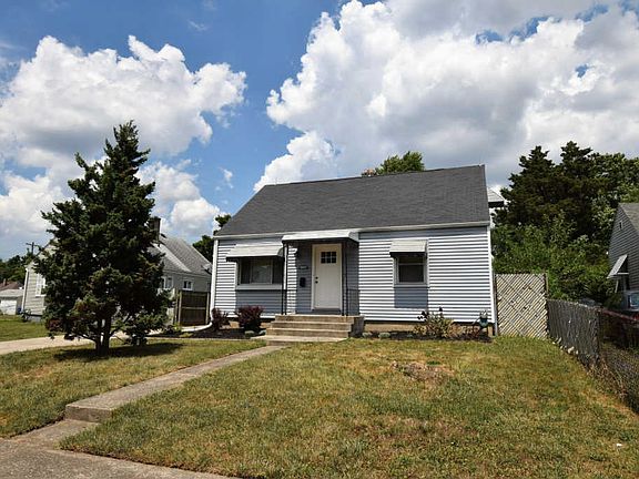 2nd image of 1054 Carlisle Ave