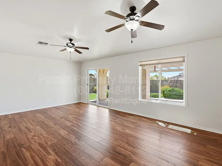 20767 W Hamilton St — Photo 8