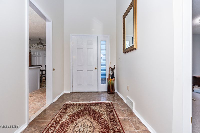 5th image of 43 Westwood Drive
