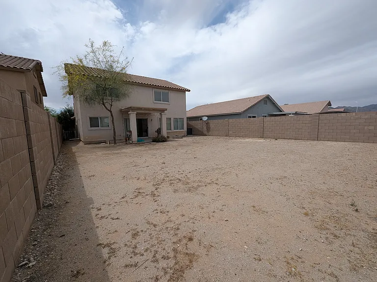 41 S 229th Dr — Photo 17