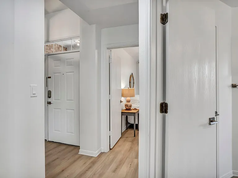 2709 Greenbriar Ct — Photo 20