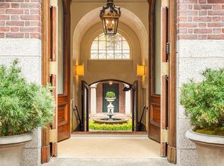 101 Chestnut St APT E, Boston, MA 02108