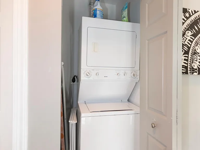 1205 Delafield Pl NW — Photo 32