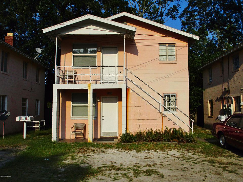 1st image of 1921 Fairfax St