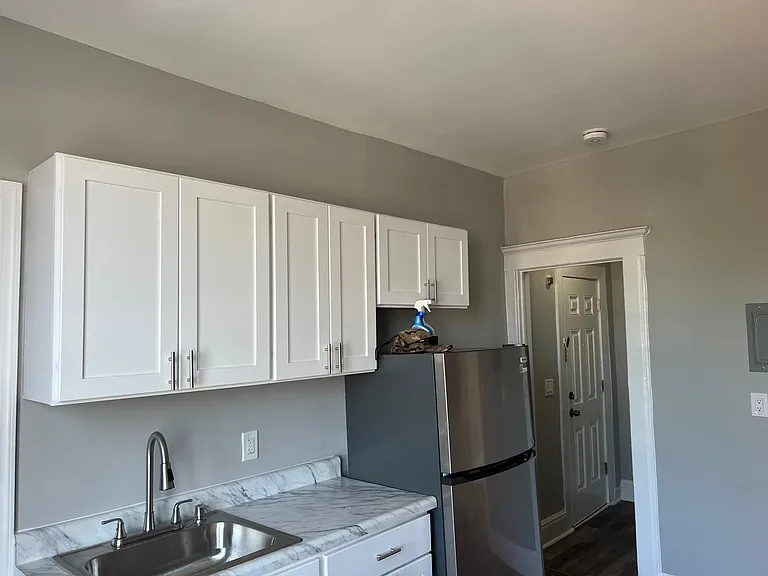 171 Parker Ave #6 — Photo 8