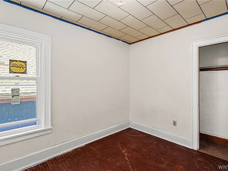 213 Keystone St — Photo 16