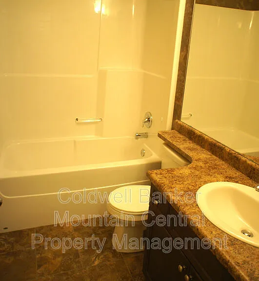 11841 97th St NW #3 — Photo 8