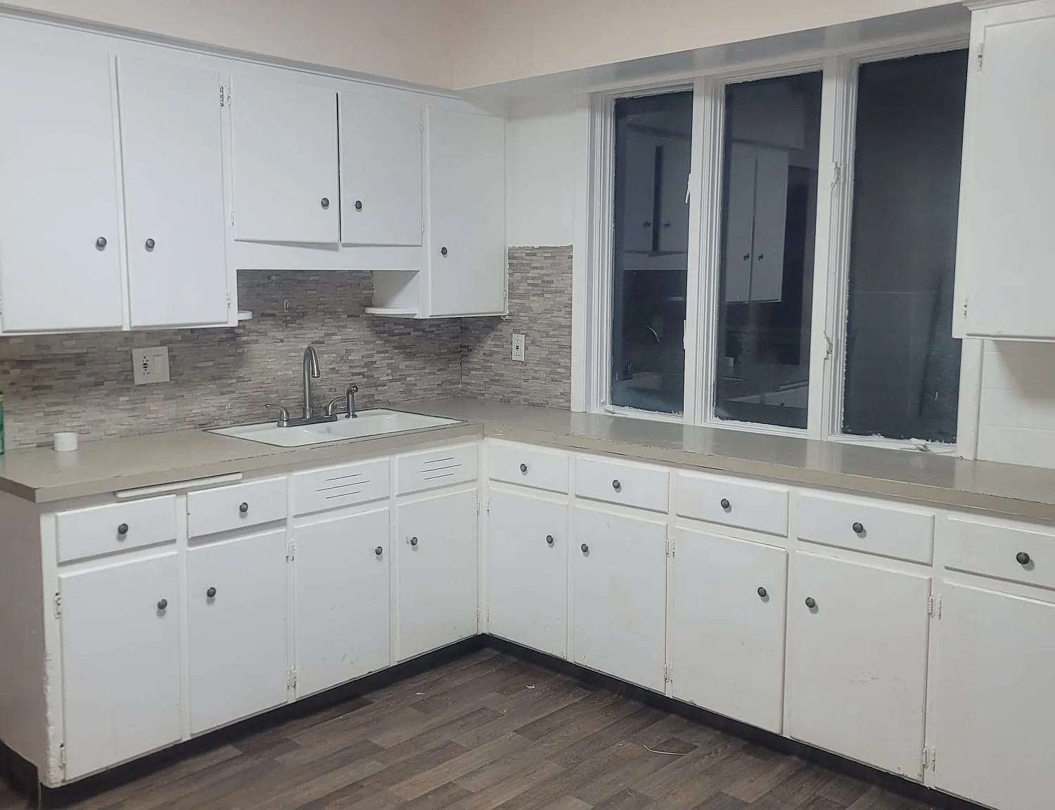 2 bed, 1000 sqft, $1,150 — Photo 4