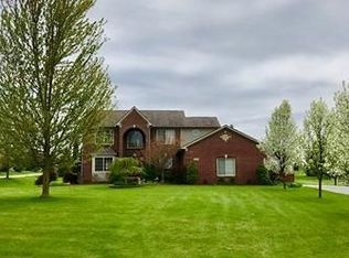 8735 Sydney Dr, Saline, MI