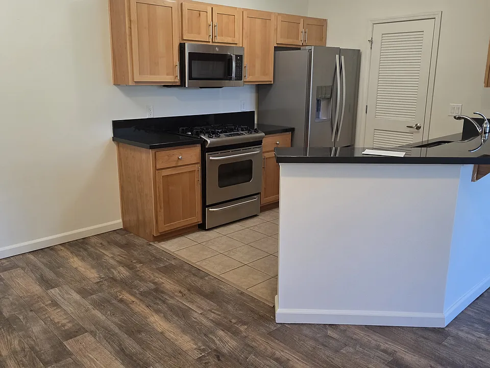 1450 Idlewild Dr #733