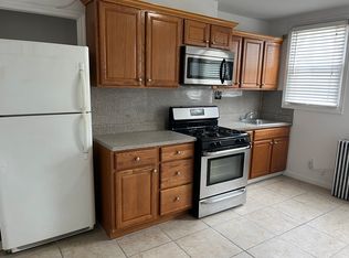 757 5th Ave #2, Brooklyn, NY 11232