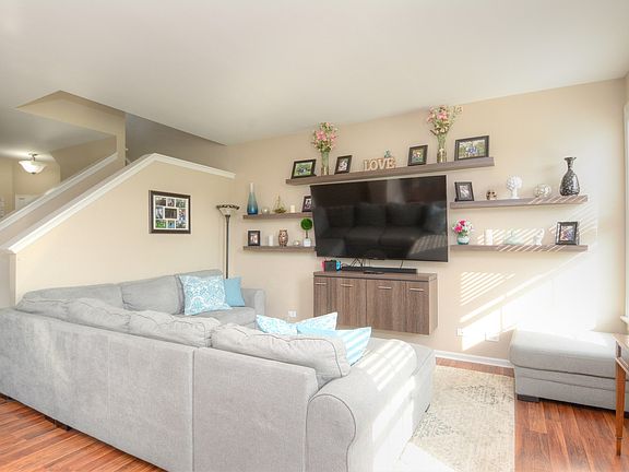 Shelving and cabinet stay