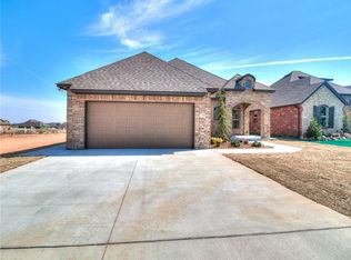 2418 Forest Crossing Rd, Choctaw, OK 73020