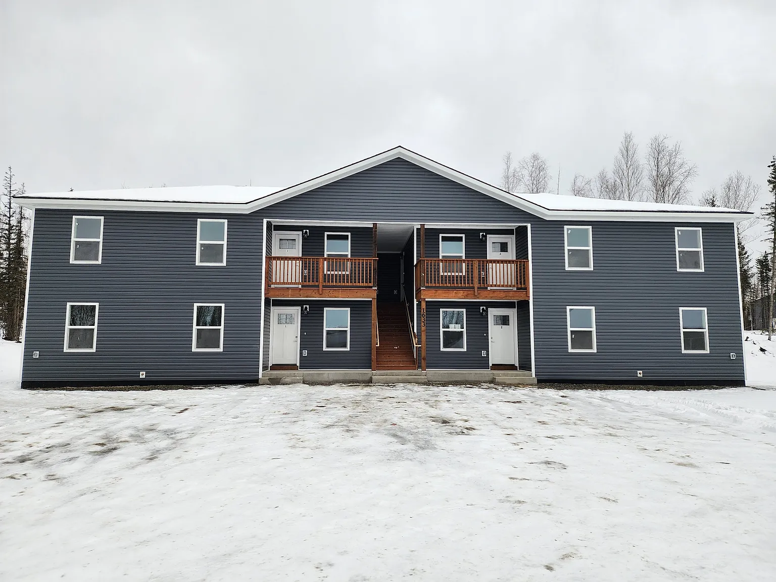 3 bed, 1129 sqft, $1,875 — Photo 1