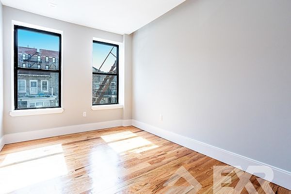 1st image of 246 Sullivan Pl #B5