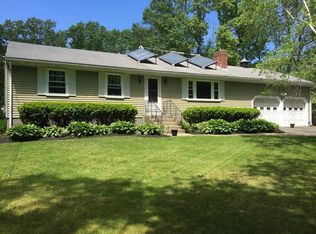 155 Chestnut St, Uxbridge, MA 01569