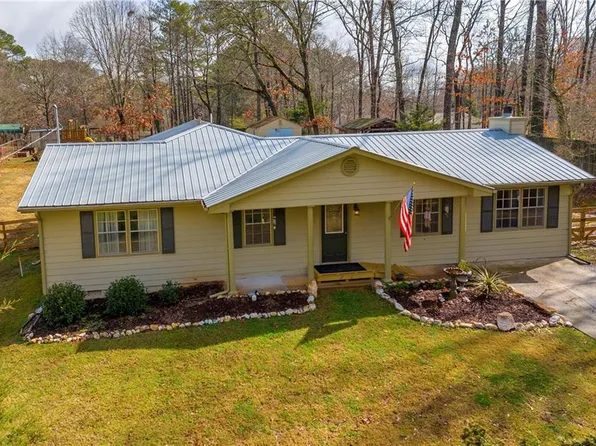 1575 Pine Valley Dr, Alpharetta, GA 30004