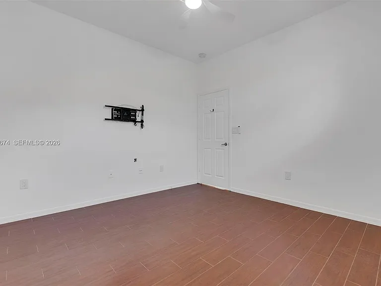 13746 NW 21st St — Photo 22