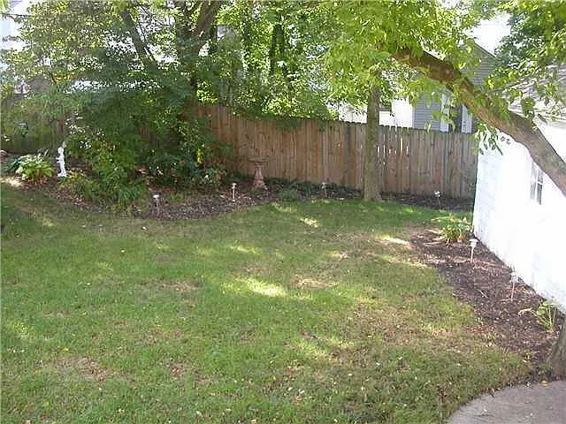 4024 Sharon Ave — Photo 4