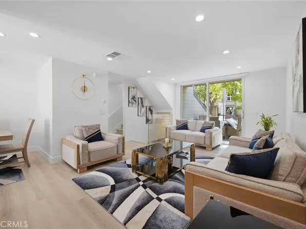 9927 Independence Ave Unit C, Chatsworth, CA 91311
