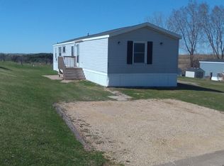 505 Meadowview Dr, Lancaster, WI 53813