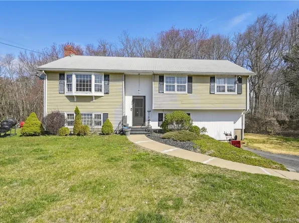 57 Shallowbrook Lane, Manchester, CT 06040