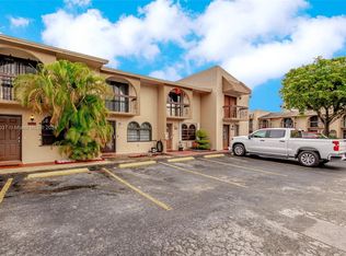 1044 W 79th St #46, Hialeah, FL 33014