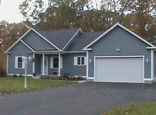 1 Arrowhead Trl, Waterford, CT 06385