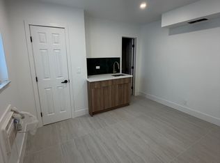 1301 NE 13th Ave APT 4, Fort Lauderdale, FL 33304