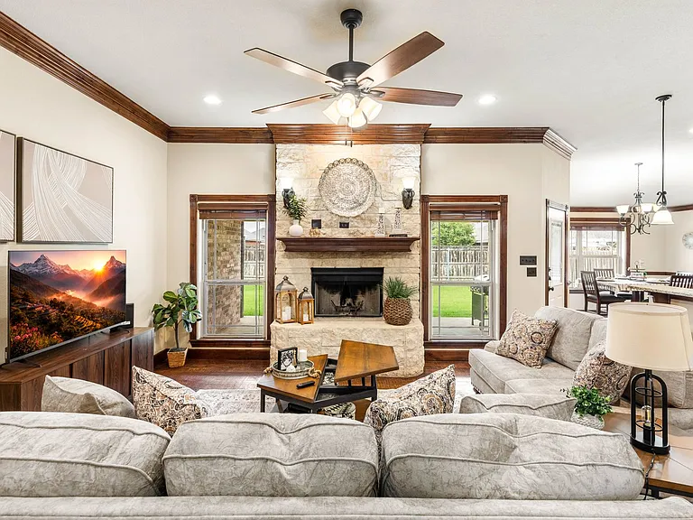 1342 Lewis And Clark Trl — Photo 1