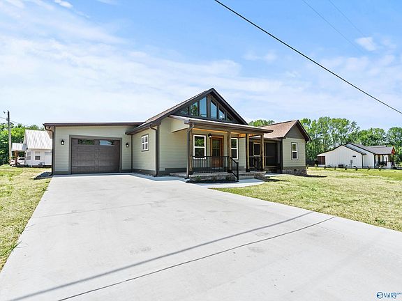 2nd image of 1008 Junkins Rd