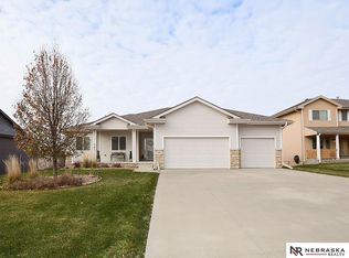 14608 S 24th St, Bellevue, NE 68123