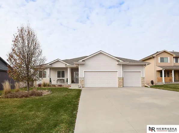 14608 S 24th St, Bellevue, NE 68123