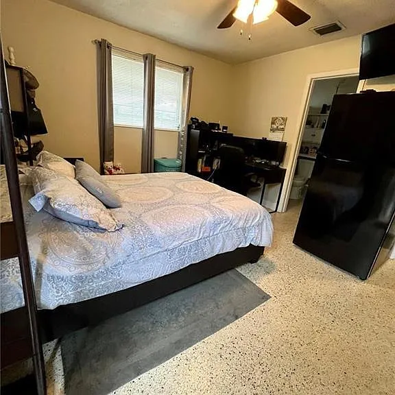 631 Tamiami Canal Rd — Photo 4