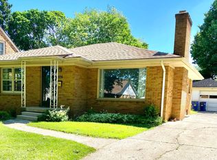 242 Holmdene Blvd NE, Grand Rapids, MI 49503