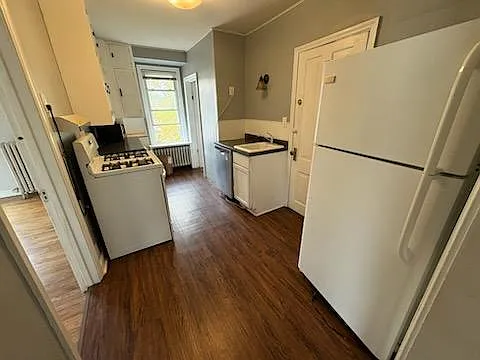 2710 Polk St NE #2 — Photo 4