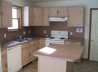 1070 Canterbury Rd, Bushkill, PA 18324