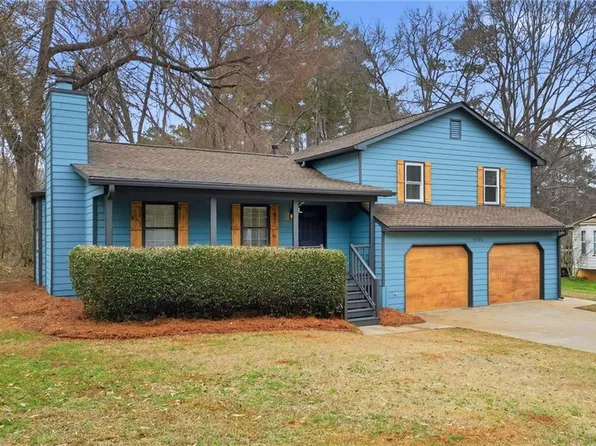5398 Springbrook Dr, Powder Springs, GA 30127